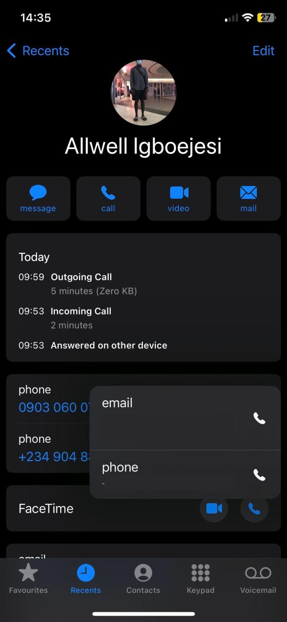 Placing a FaceTime call from the iPhone call menu